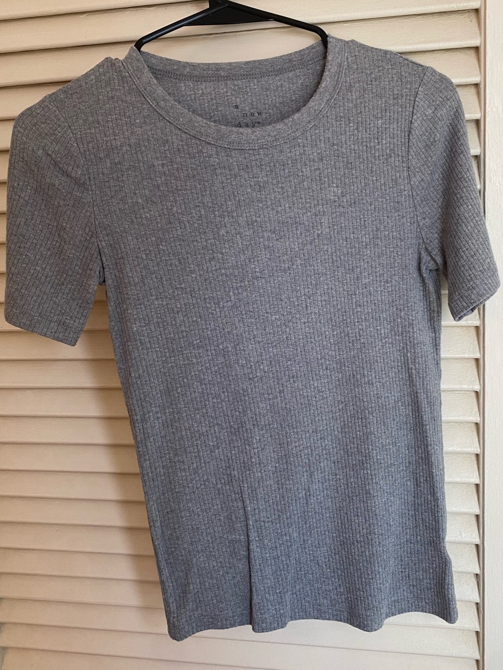 Heather Gray Ribbed Short Sleeve Tee